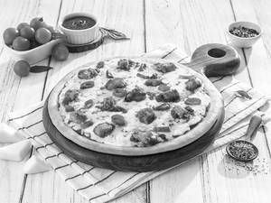 Zesty Chicken Pizza