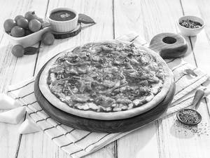 Schezwan Veg Pizza