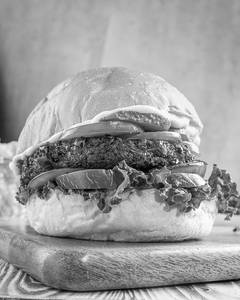 Grilled Beetroot Quinoa Burger