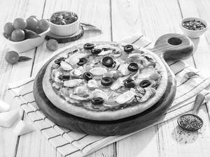 Supreme Veg Pizza