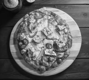 Paneer Makhani Pizza