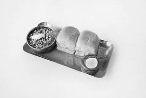 Wheat Pav With Sprout Bhaji