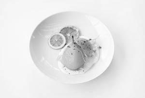 Saffron Poach Pear With Mascarpone