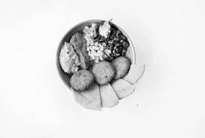 Falafel Mezze Bowl ( Vegan / High Protein )