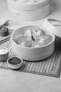 Chicken Schezwan Momo with Momo Chutney