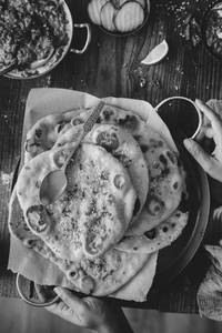 Cheese Garlic Naan