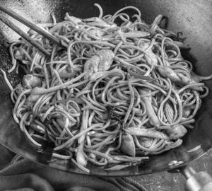Chilli oyster noodles [chicken]