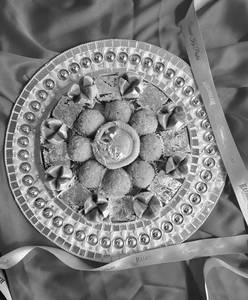 Round Pattern Gift Tray