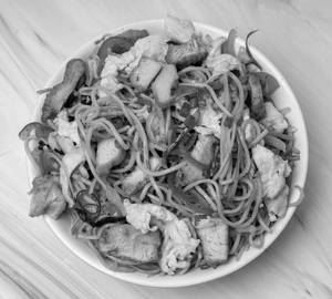 Chicken Hakka Noodles