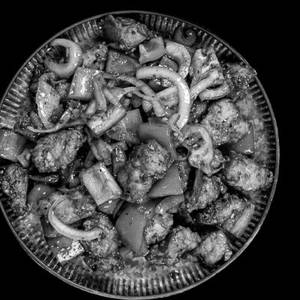 CHICKEN SEHEZWAN (8pcs)