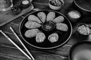 Veg Kurkure Momo