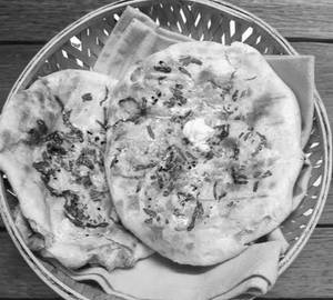 Masala Kulcha [1 Pieces]