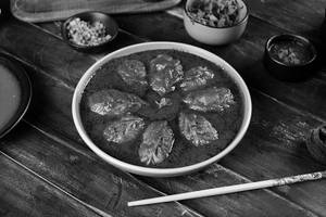 Kashimiri Rogan Josh Gravy Veg Momo