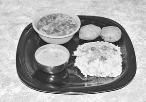 Bonda Soup + Rava Idli