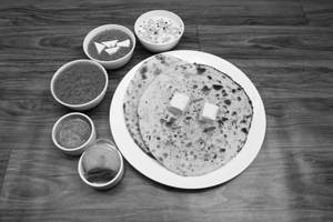 Shahi Paneer Thali ( Shahi Paneer +Dal makhni + 3 Butter Chapati