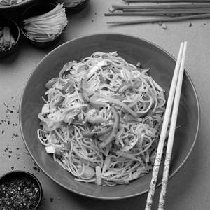Veg Hakka Noodles