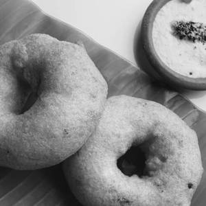 Mendu Vada