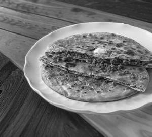 Chicken Keema Paratha(4Pc)