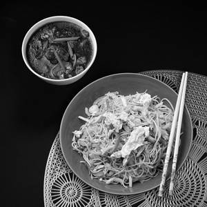 Egg Hakka Noodle Combo