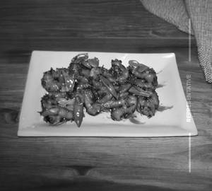 Chilli Basil Prawns 