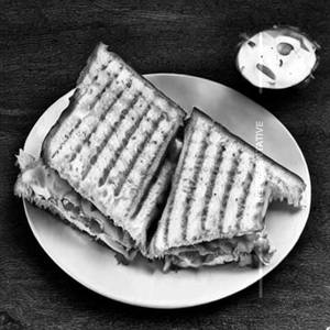Egg Cheese Chilli Sandwich Grilled