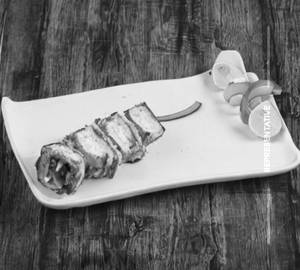 Tandoori Paneer Roll