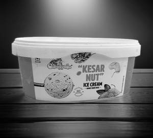 Kesar Nut Family Pack Ice Cream [700 ml]