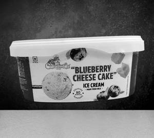 Blueberry cheese cake ice cream [family pack]