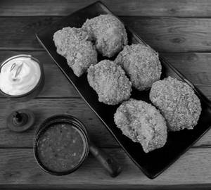Chicken Kurkure Momos