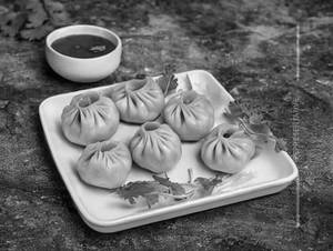 Veg Paneer Momos Steam
