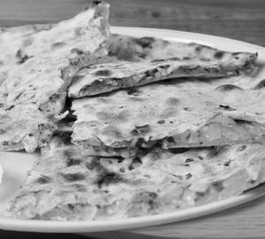 Onion naan