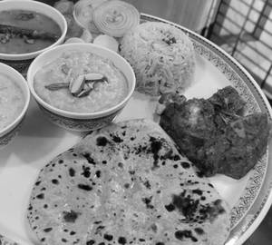 Deluxe Delight Thali