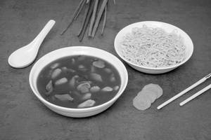 Vegetable  Haiking Lo Mein
