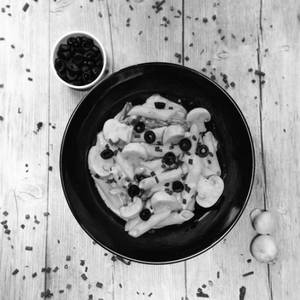 Non-veg Cream Of Mushroom Pasta