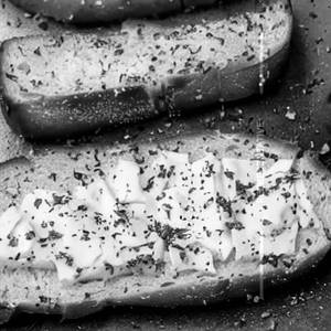 Herbs Butter Garlic Bread