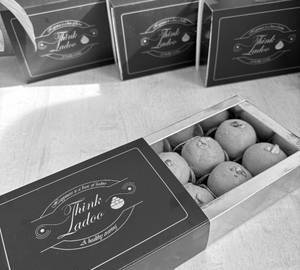 Besan Ladoo (6Pc)