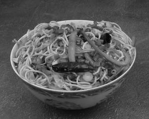 Spicy Vegetable  Garlic Noodles