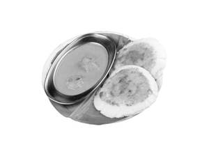 Thatte Idli With Chicken Green Masala 