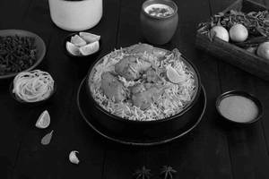 Chicken Biryani [Served With Raita]