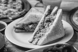 Grilled Chicken Mexican Sandwich
