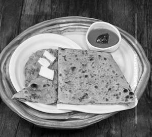 Veg Egg Cheese Mughlai Paratha