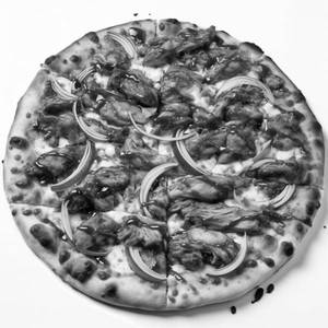 Tandoori Chicken Tikka Pizza