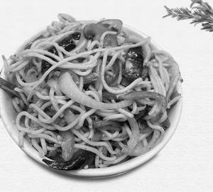 Chilli garlic noodles