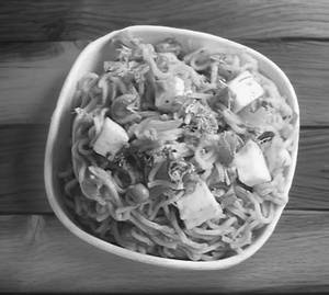 Veg Paneer Maggi