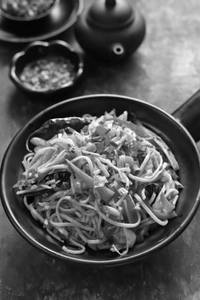 Mix Chilli Garlic Noodles