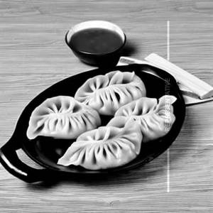 Soupy Chicken Momo