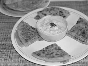 Aloo Paratha (With Raita)