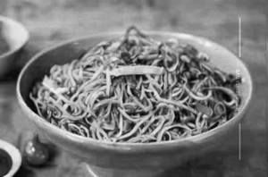 Veg Hakka Noodles