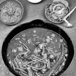 Mix Chowmein Gravy with pork