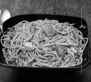 Schezwan Chicken Noodles